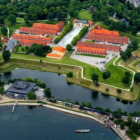 Xl Exclusive Penthouse By & Tivoli * København
