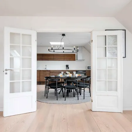 Xl Exclusive Penthouse By & Tivoli Lejlighed København