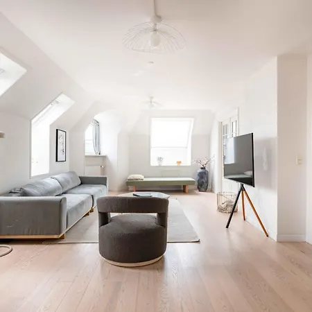 Xl Exclusive Penthouse By & Tivoli *