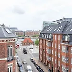 Xl Exclusive Penthouse By & Tivoli Apartment *